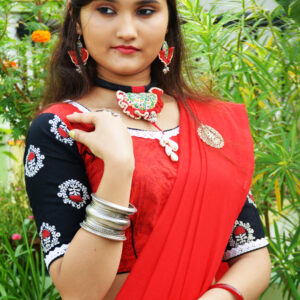 Elegant Slub Cotton Saree with Ready-to-Wear Cotton Blouse – Red & Black Combination